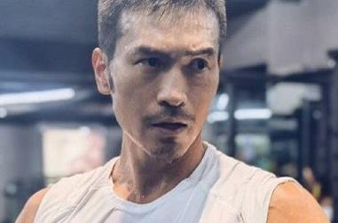 纪焕博发文为打伤罗云熙道歉,纪焕博个人资料 纪焕博发文为打伤罗云熙道歉,纪焕博个人资料