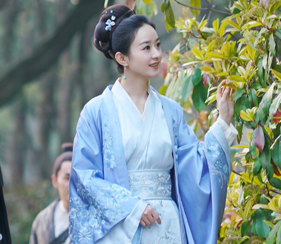 赵丽颖不看重有翡(赵丽颖回应有翡争议) 赵丽颖不看重有翡(赵丽颖回应有翡争议)