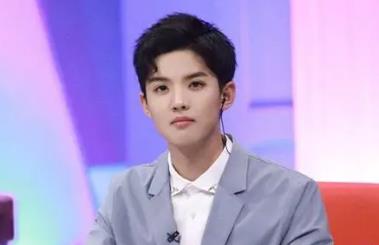 周峻纬的个人资料已婚,周峻纬婚纱照老婆照片 周峻纬的个人资料已婚,周峻纬婚纱照老婆照片